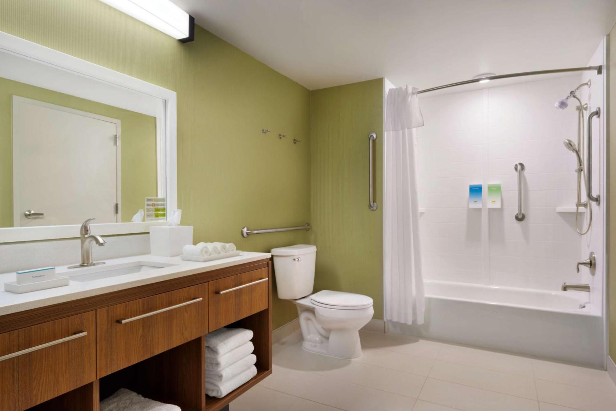 Home2 Suites By Hilton Роанок Экстерьер фото