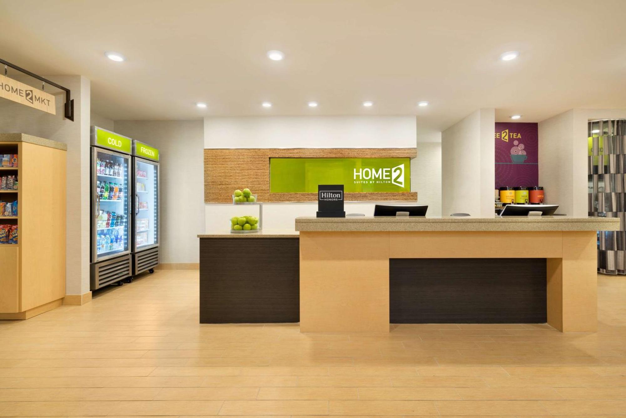 Home2 Suites By Hilton Роанок Экстерьер фото